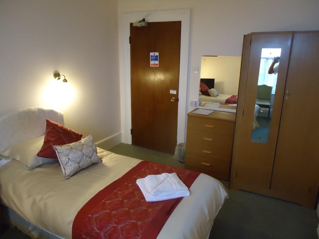 Abbey Court Hotel Torquay Szoba fotó