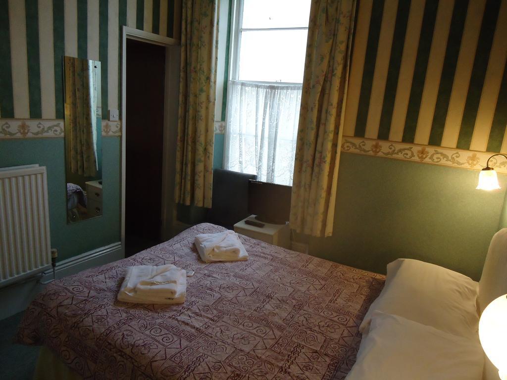 Abbey Court Hotel Torquay Szoba fotó